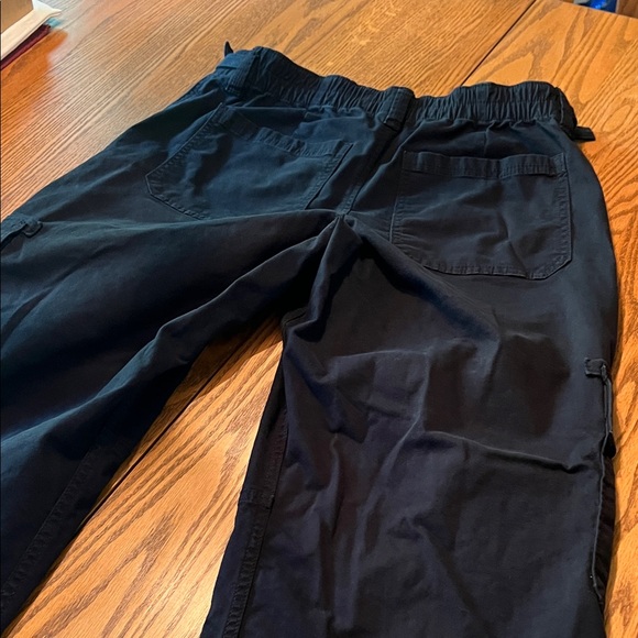 Hollister Low Rise Baggy Cargo Pants - Picture 7 of 9